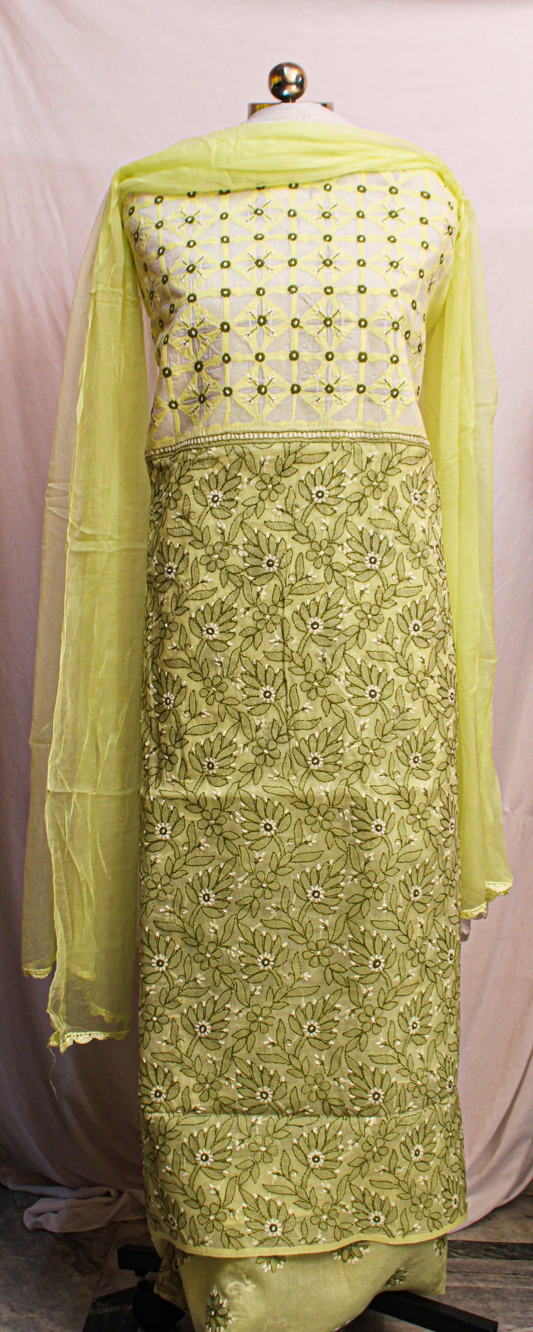 Zahra Cotton Unstitched Three Piece Suit Set