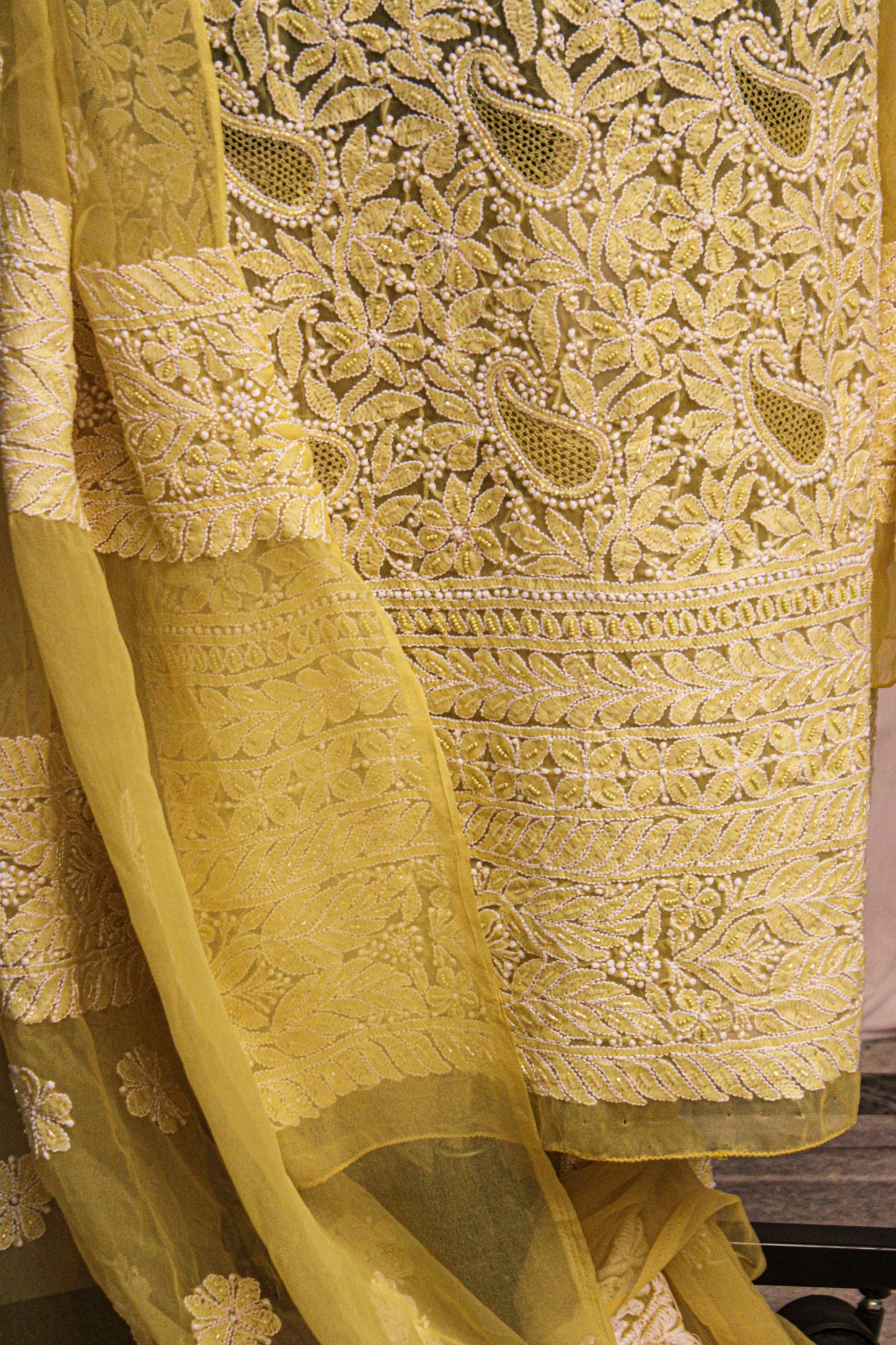 Meena Unstitched Three Piece Suit Set