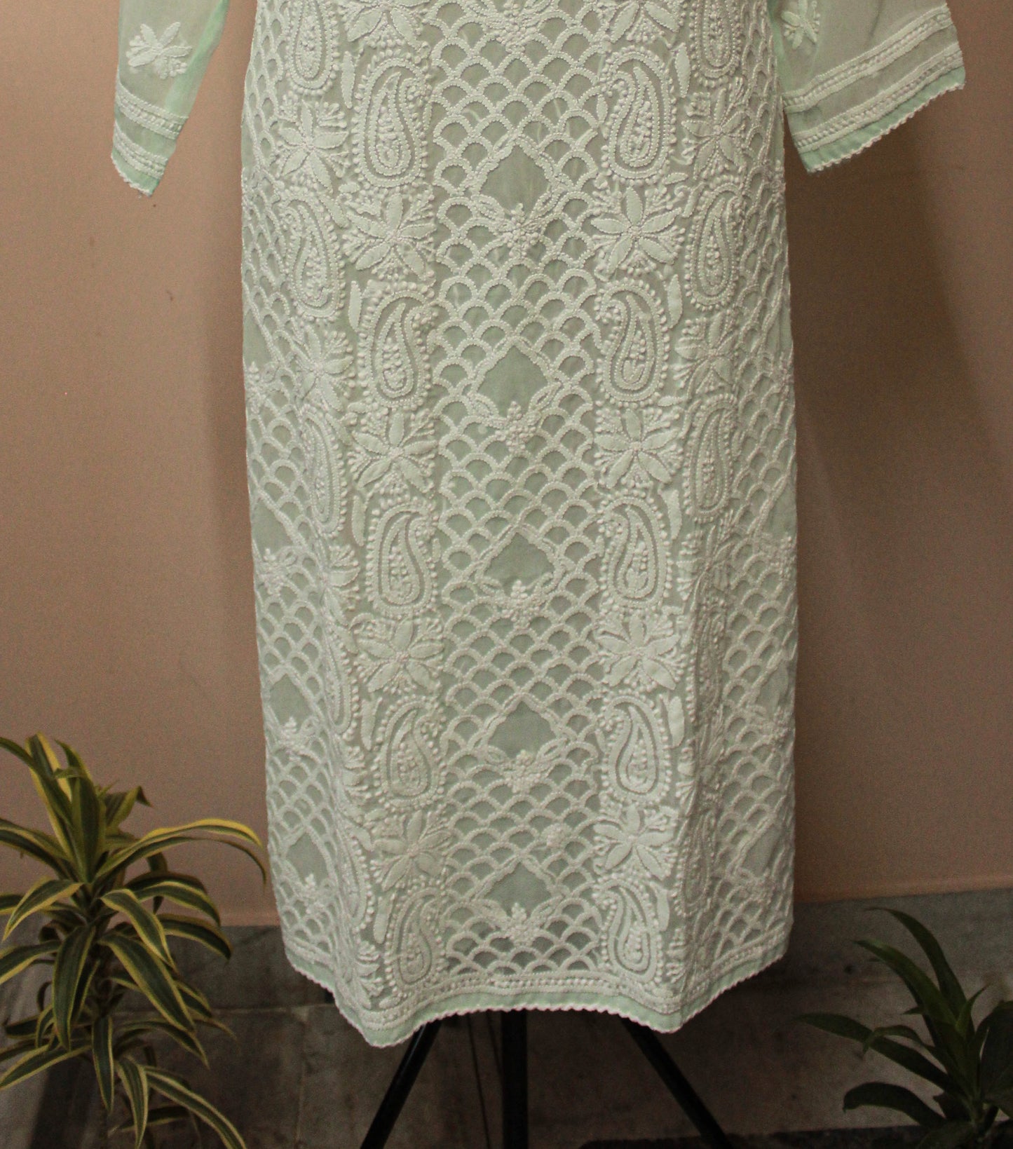 Nida Straight Georgette Kurti