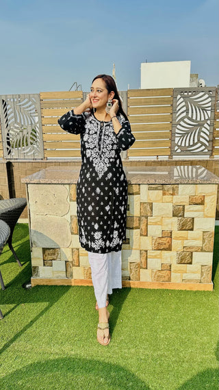 Tahira Rayon Printed Kurti