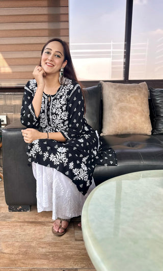 Tahira Rayon Printed Kurti