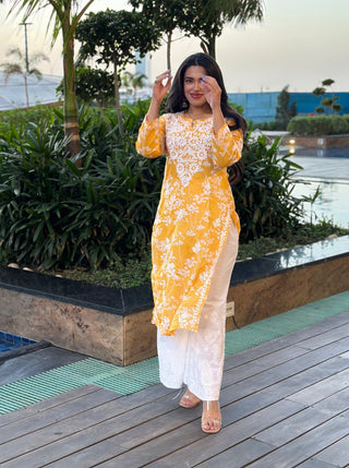 Urwah Mulmul Straight Kurta